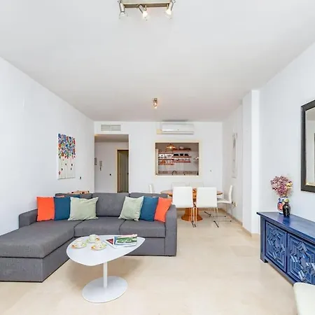 Apartment Beachfront 2 Bedroom On Beach! Rdr351 Marbella